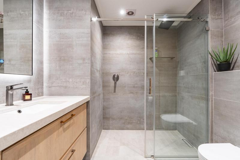 3 Bedroom Property for Sale in Dolphin Beach Western Cape